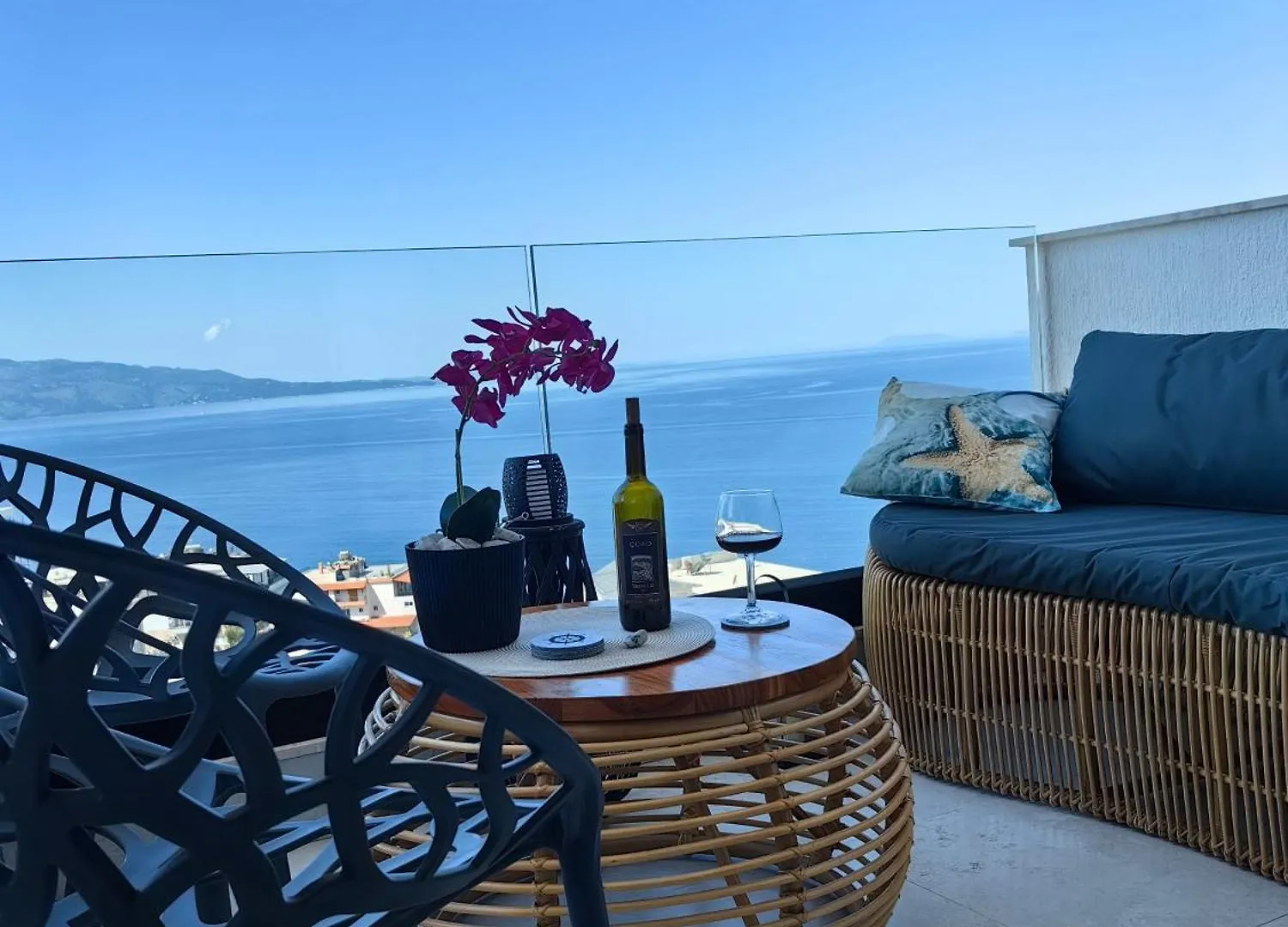 Апартаменты Luxury Panorama View With A Pool Саранда