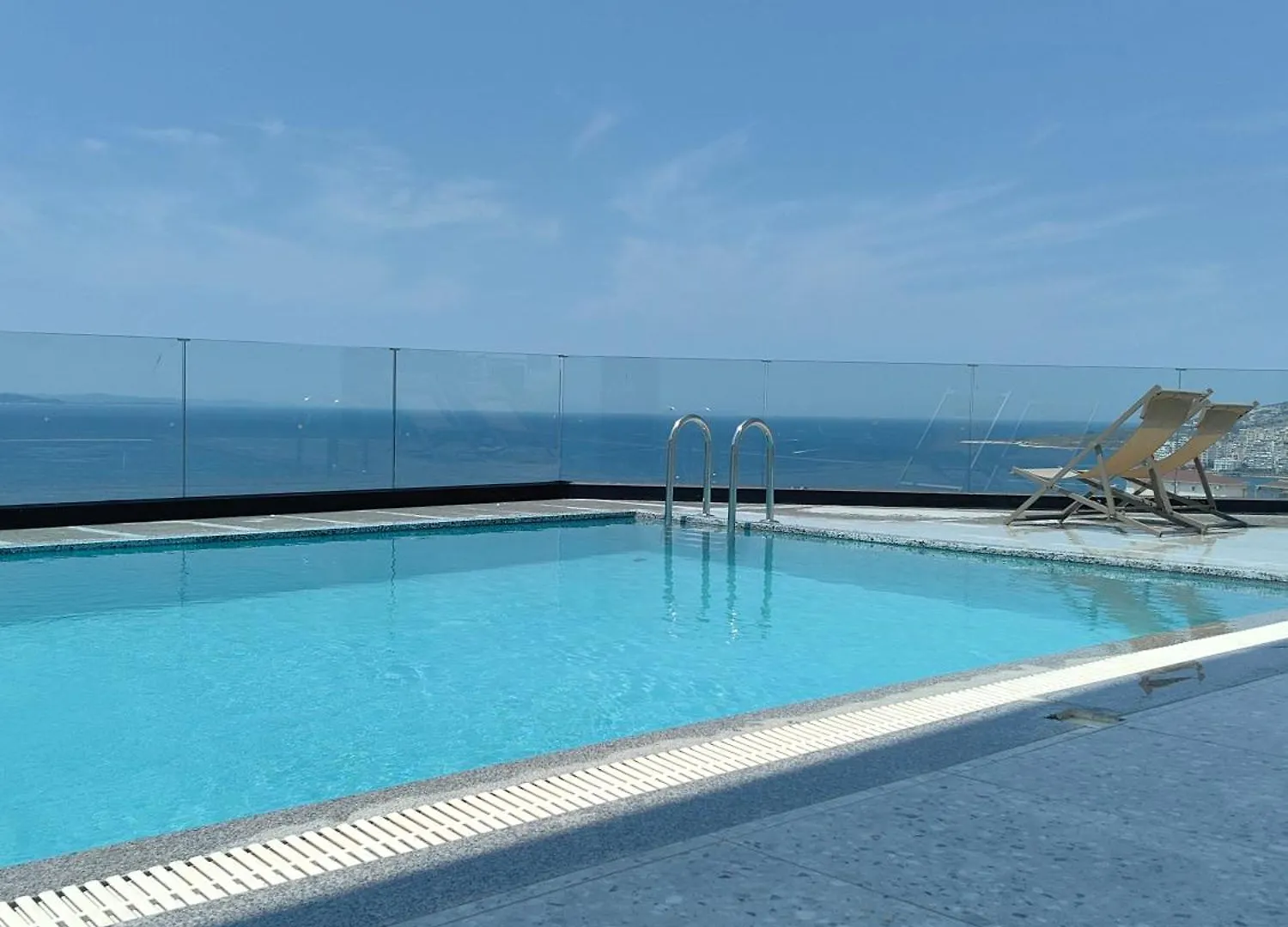 Апартаменты Luxury Panorama View With A Pool Саранда